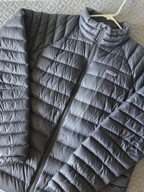 Womens Patagonia Goose Down Puffer Jacket, Black, XXL